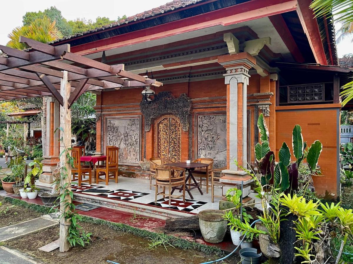 The Sangkih Restaurant & Bar Lodge Munduk