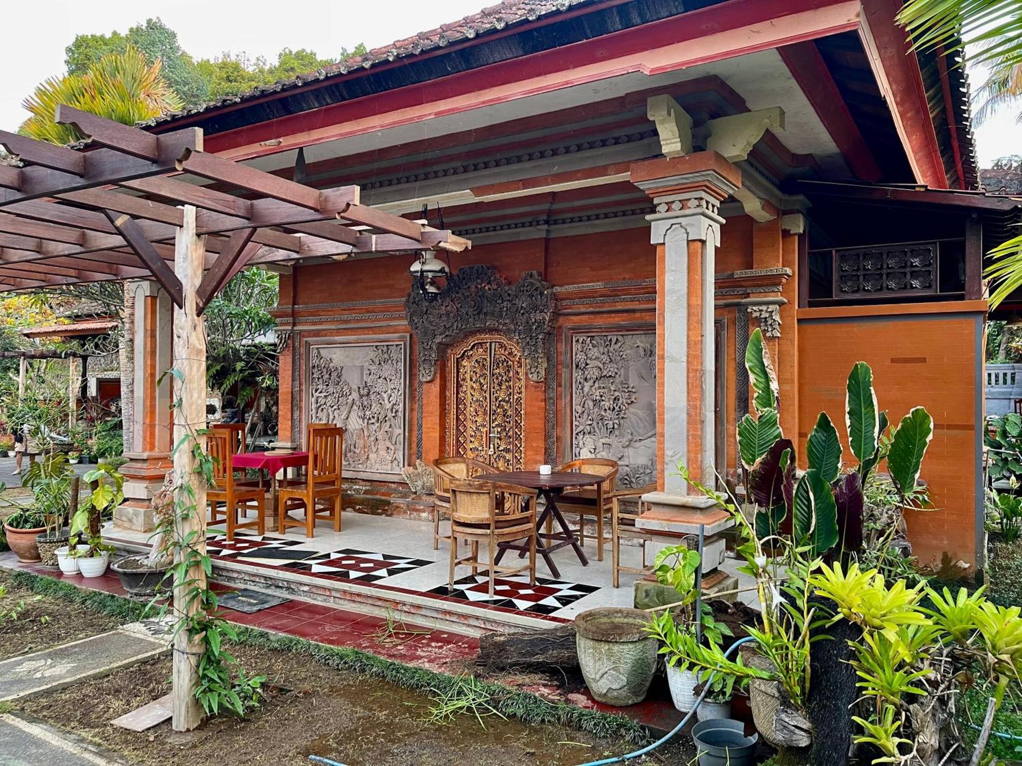 The Sangkih Restaurant & Bar * Munduk