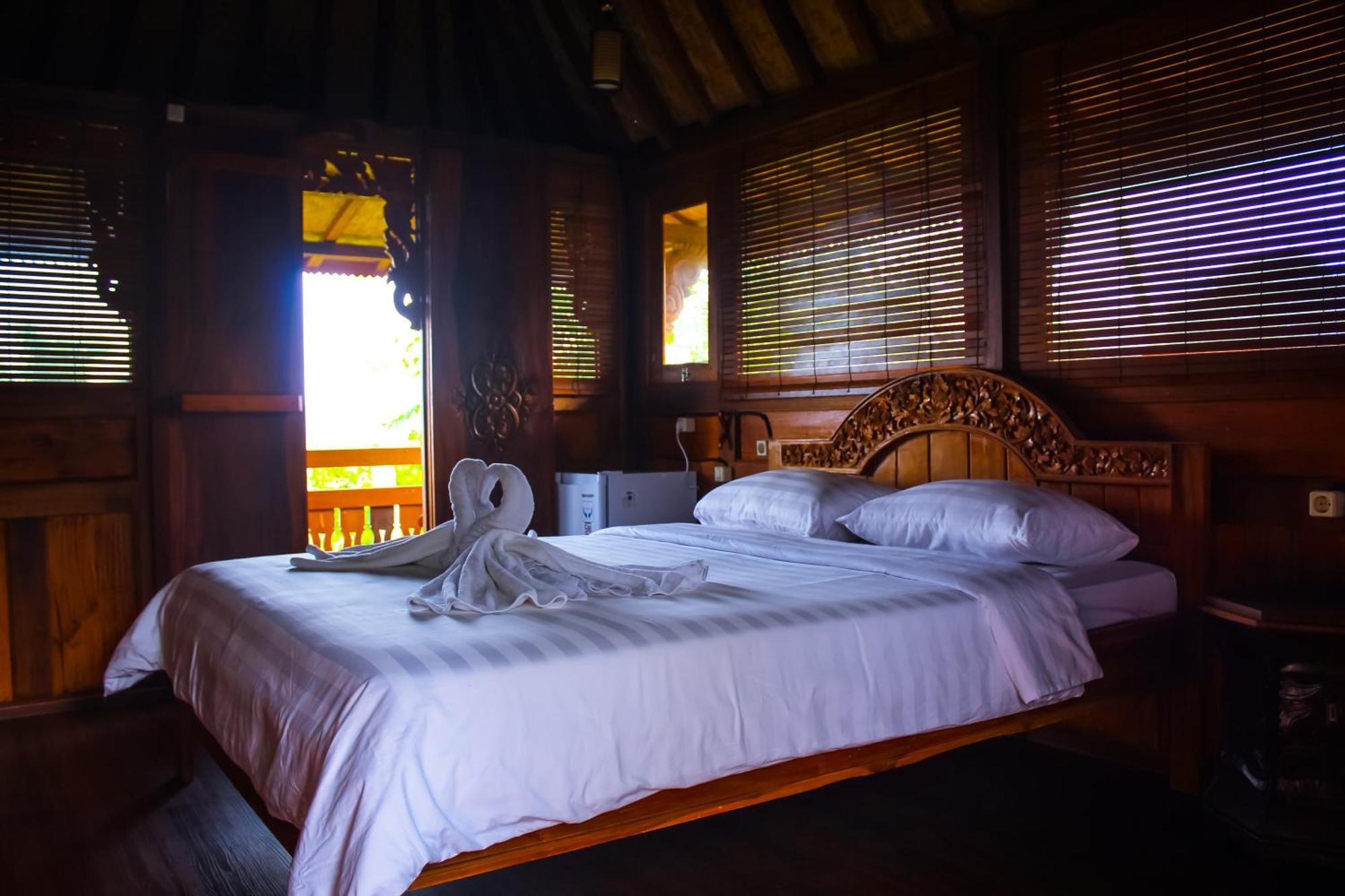 लॉज The Sangkih Restaurant & Bar